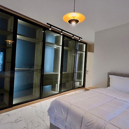 Zeus Tirana Suite Deluxe Экстерьер фото