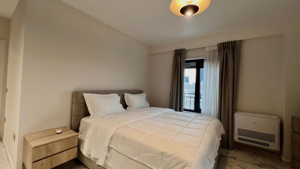 Zeus Tirana Suite Deluxe Экстерьер фото