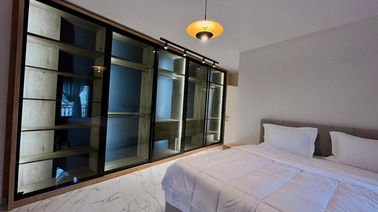 Zeus Tirana Suite Deluxe Экстерьер фото